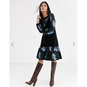 NWT Lost Ink US 16 black velvet dress with a blue and brown floral pattern